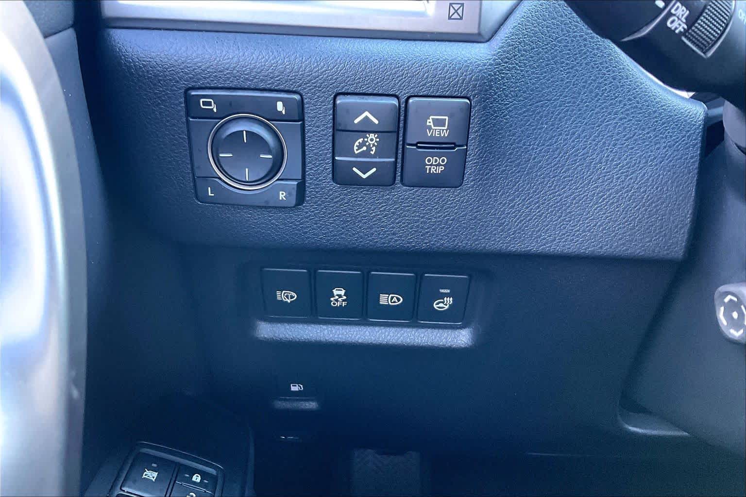 2023 Lexus GX LUXURY - Photo 33