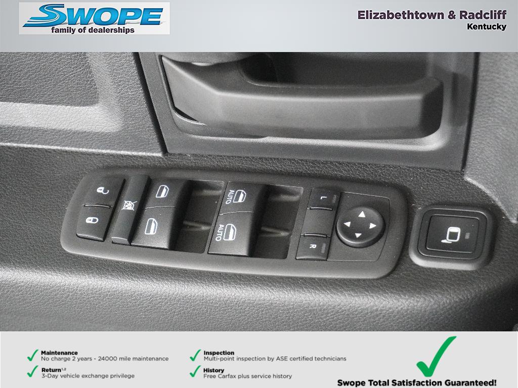 2024 Ram 2500 Tradesman photo 12