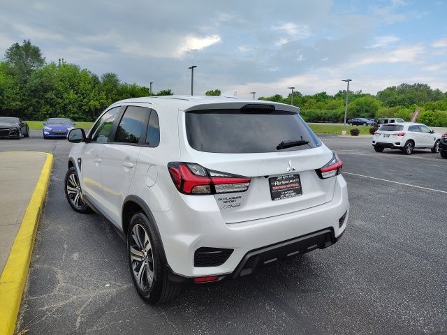 2025 Mitsubishi Outlander Sport ES photo 4