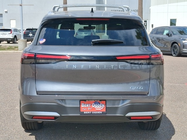 2026 Infiniti QX60 Luxe photo 5