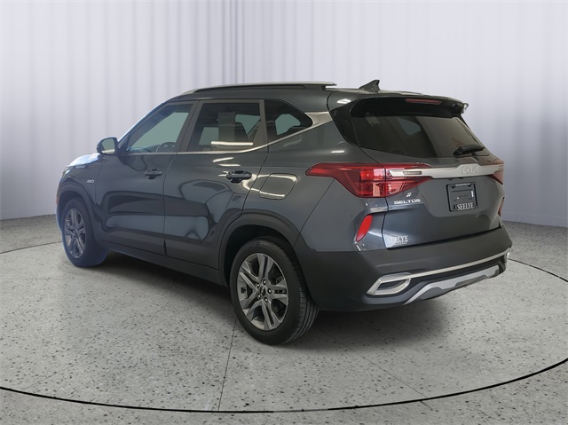 2022 Kia Seltos S photo 4