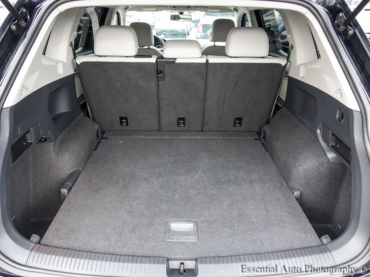 2019 VOLKSWAGEN TIGUAN - Image 20