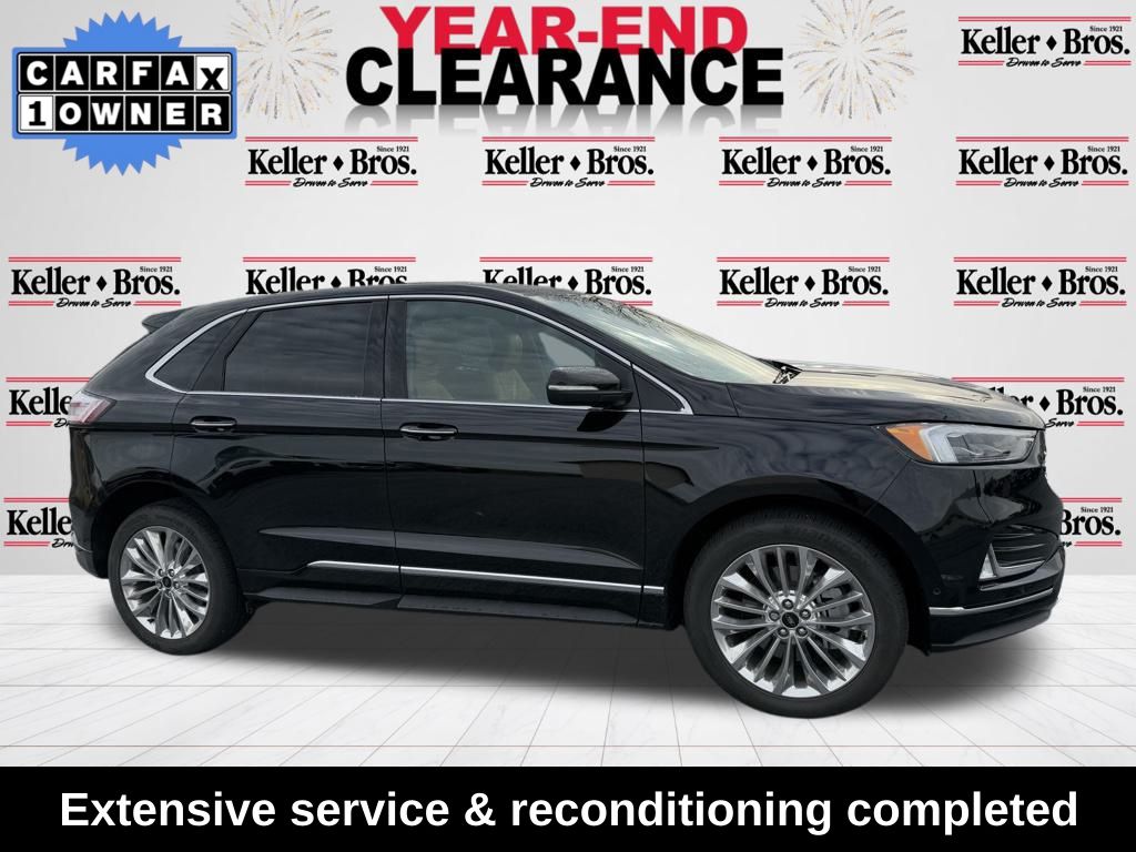 2024 Ford Edge Titanium's photo