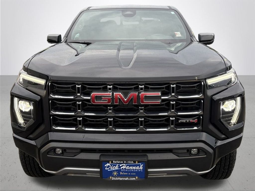 2024 Gmc Canyon AT4 photo 3