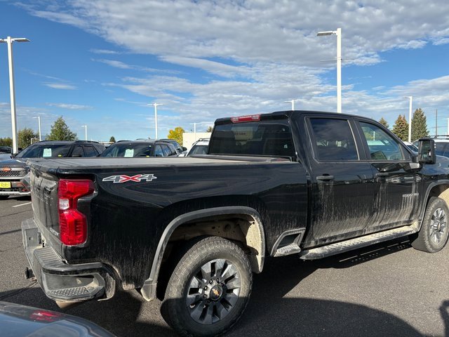 2024 Chevrolet Silverado 2500HD Custom photo 2