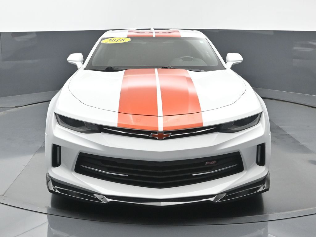 2016 Chevrolet Camaro 1LT photo 3