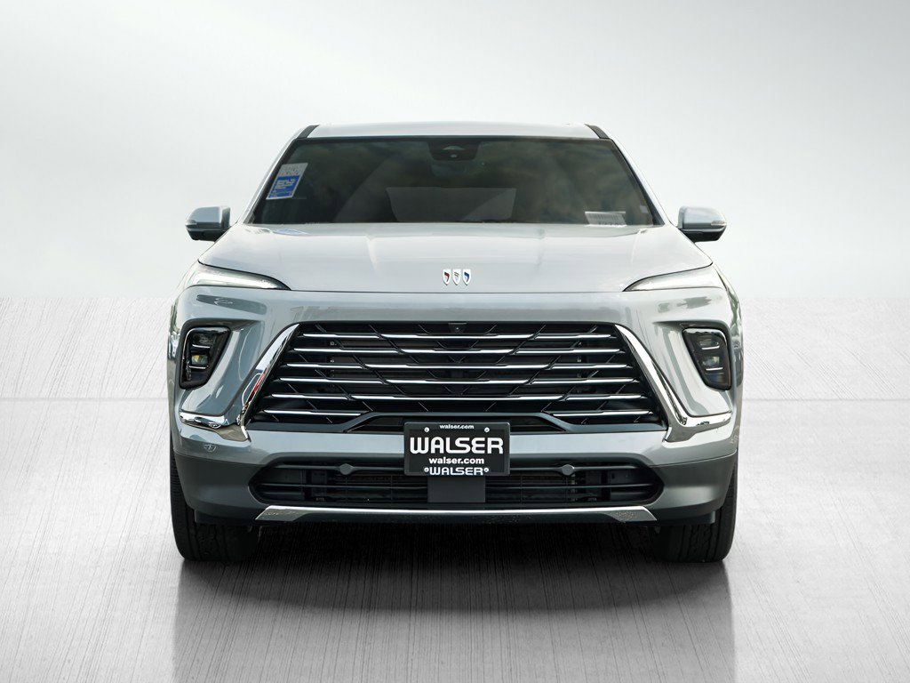 2026 Buick Enclave Preferred photo 2