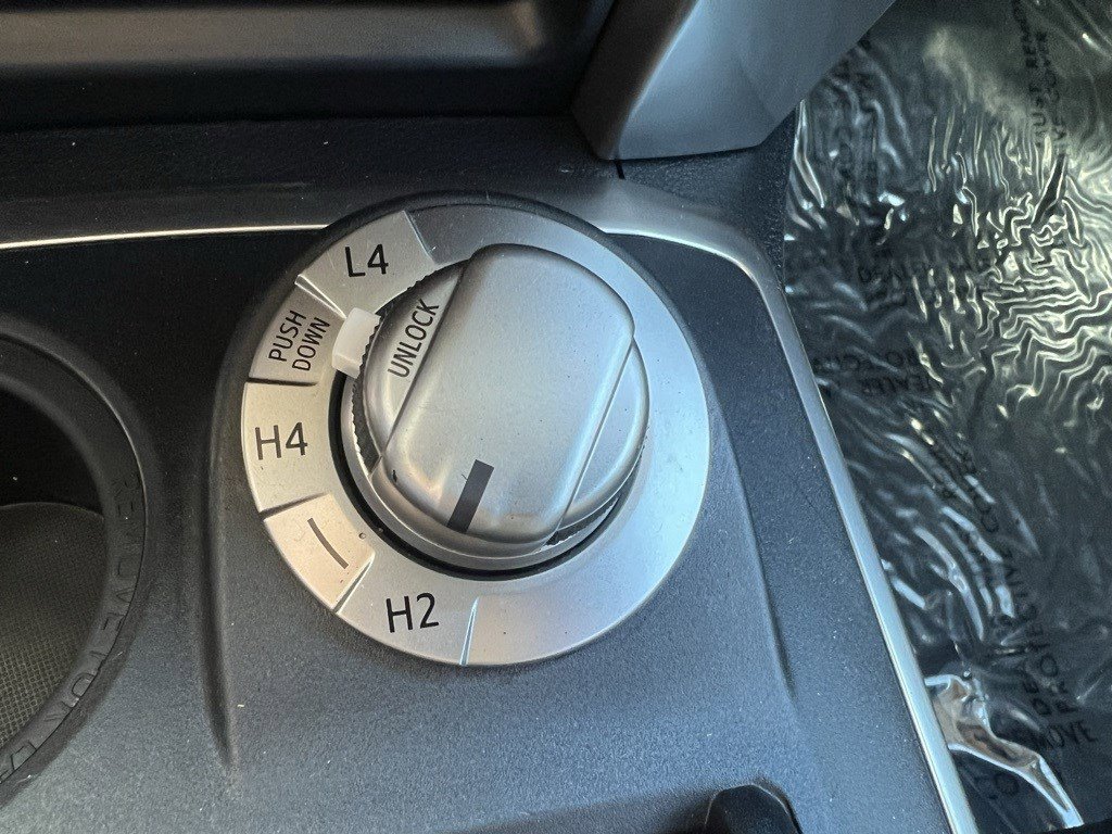 2021 Toyota 4Runner SR5 Premium photo 15
