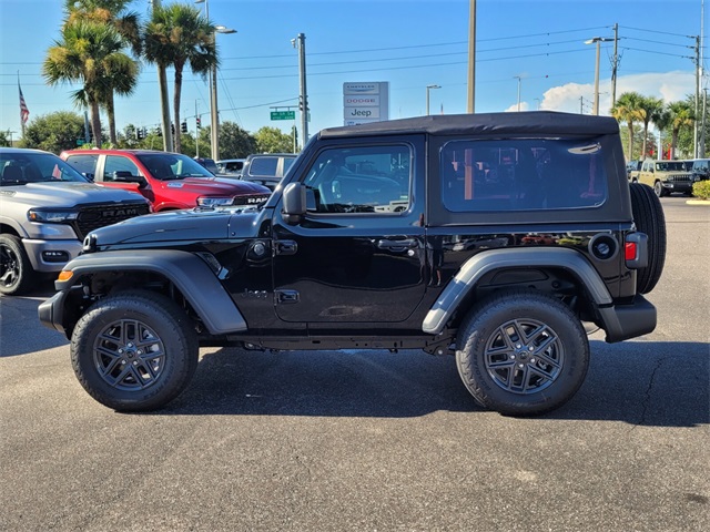 2025 Jeep Wrangler Sport S photo 4