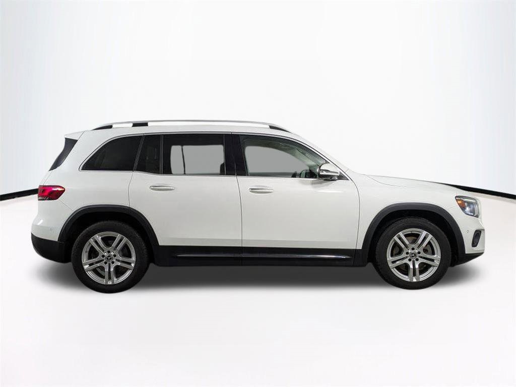 2020 Mercedes Benz GLB 250 4MATIC photo 2
