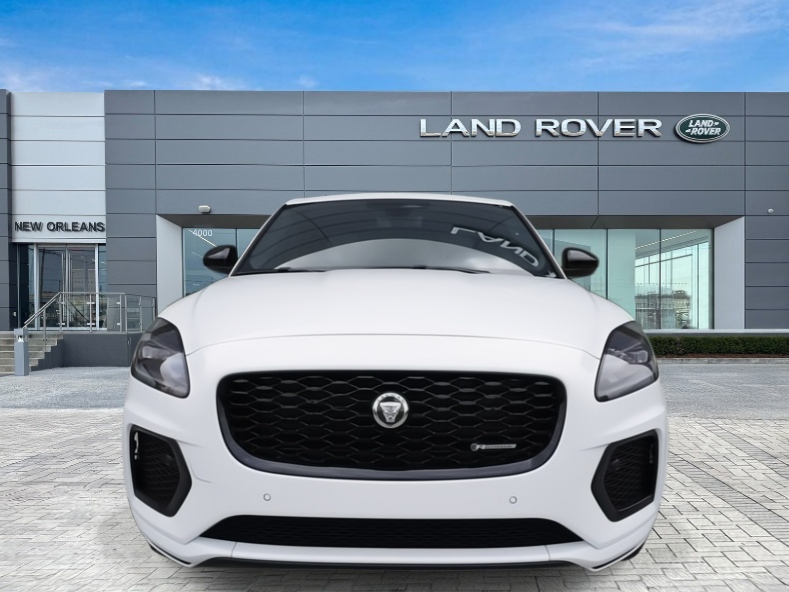 2024 Jaguar E-PACE P250 photo 2
