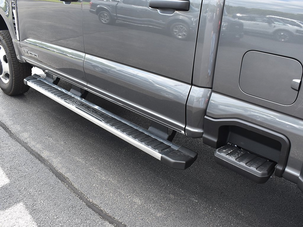2026 Ford F-350 XLT photo 14