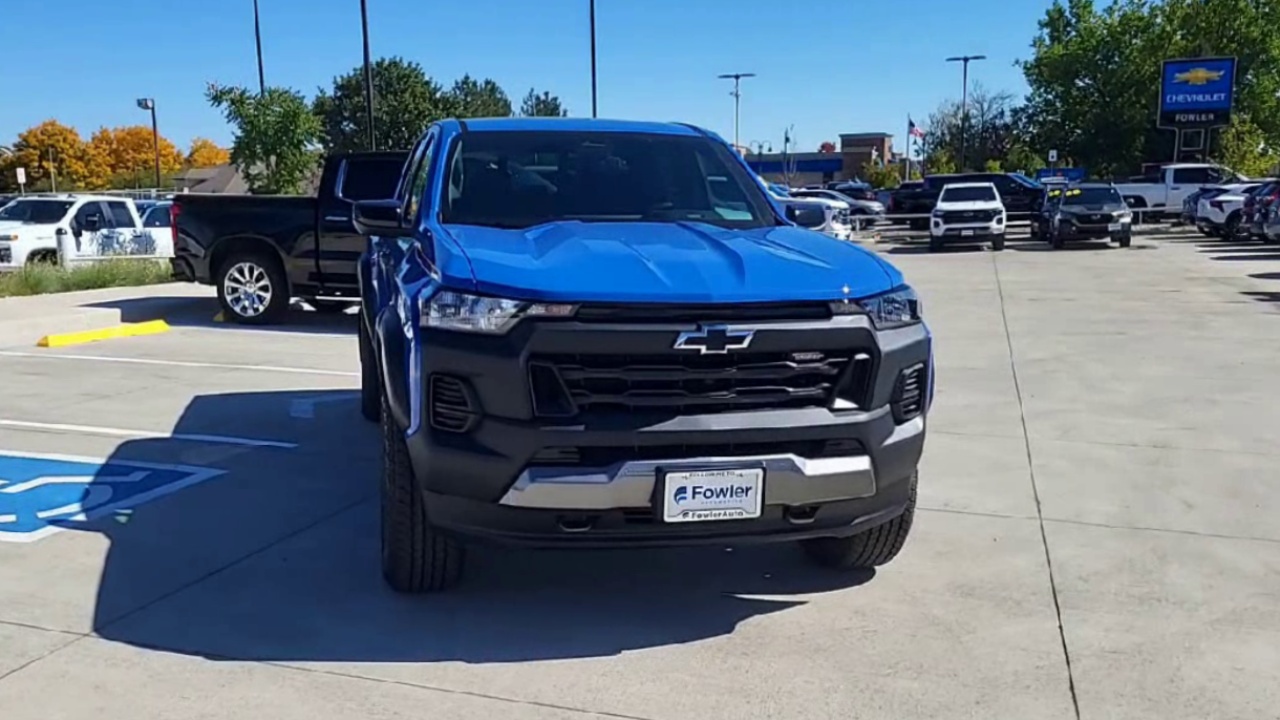 2026 Chevrolet Colorado Trail Boss photo 3