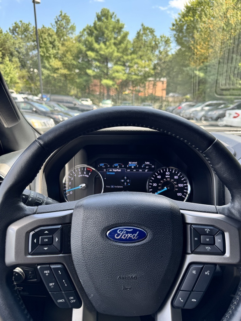 2021 Ford Expedition XLT photo 9