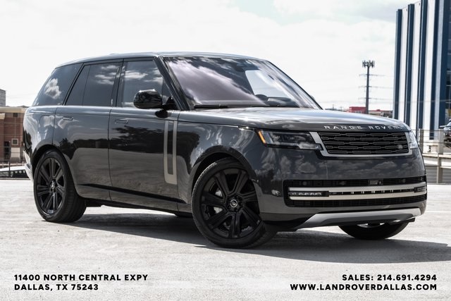 2023 Land Rover Range Rover SE photo 4