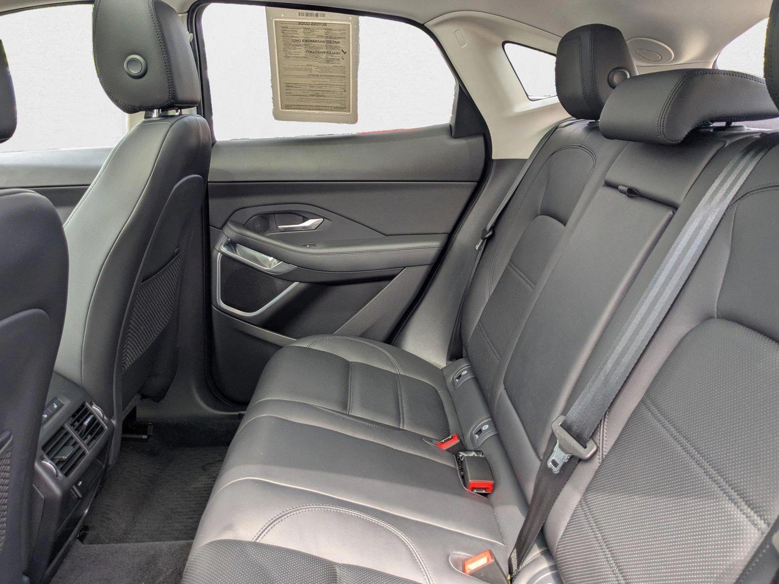 2022 Jaguar E-PACE P250 SE photo 19