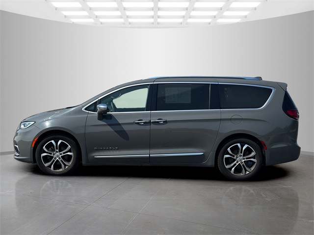 2022 Chrysler Pacifica Pinnacle photo 4