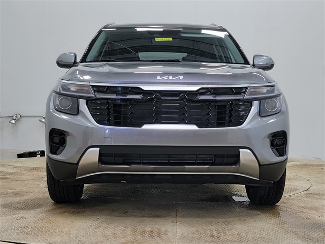 2026 Kia Seltos S photo 5