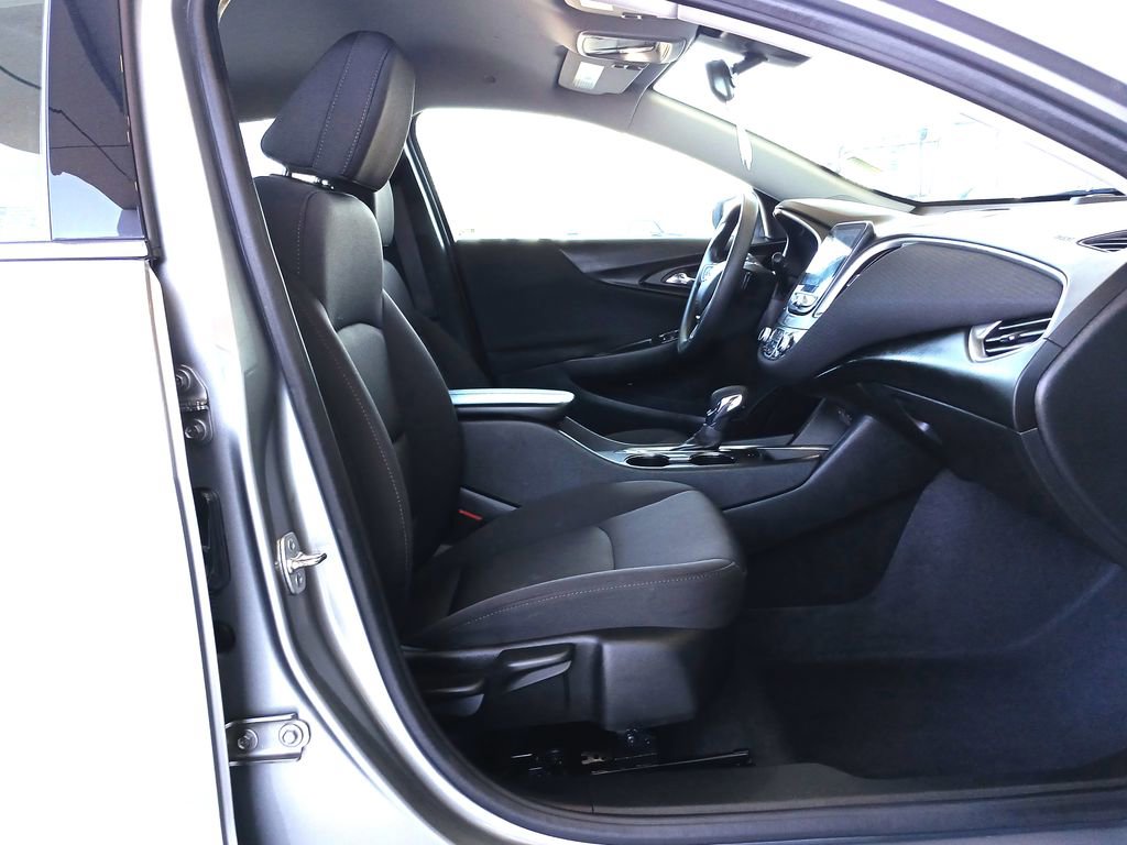 2024 Chevrolet Malibu 1LT photo 27