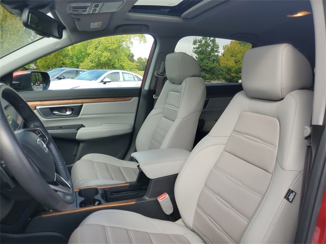 2022 Honda CR-V Hybrid Touring photo 10