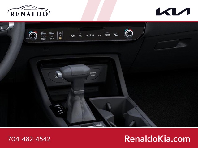 2025 Kia K5 GT-Line photo 19