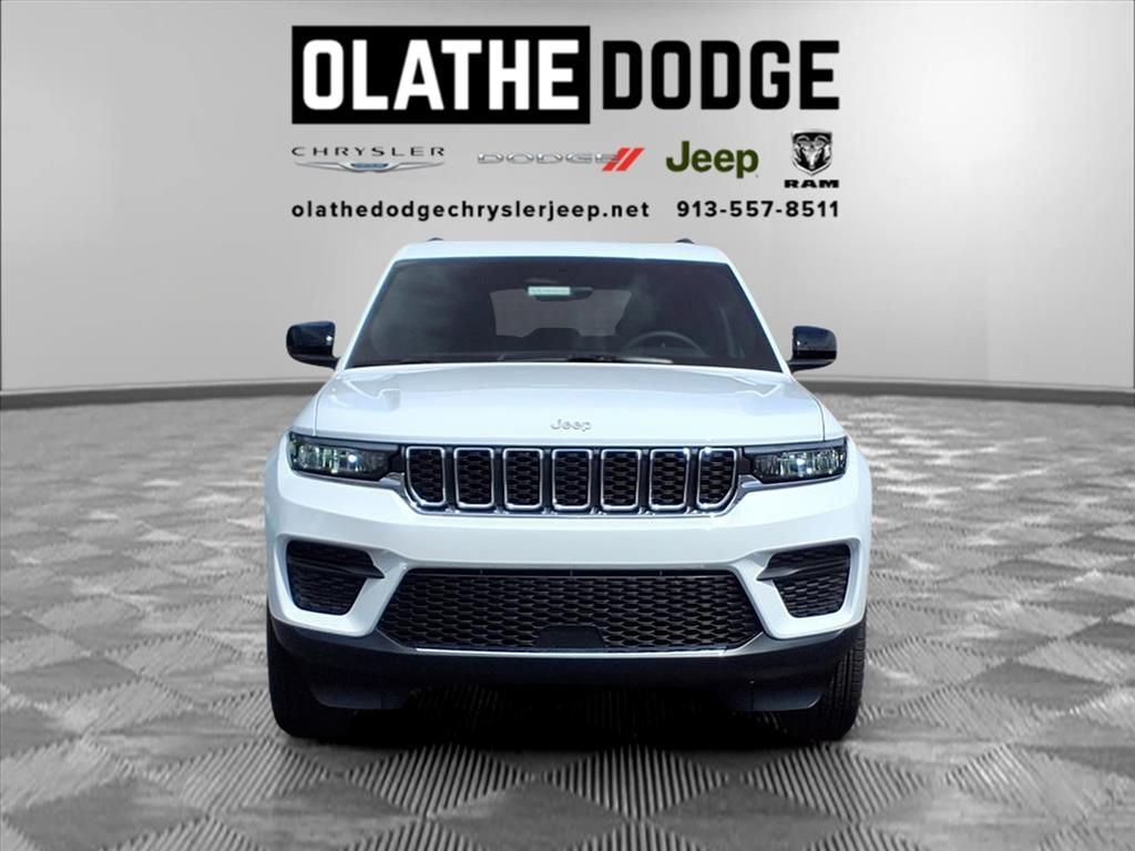 2025 Jeep Grand Cherokee Laredo X photo 29