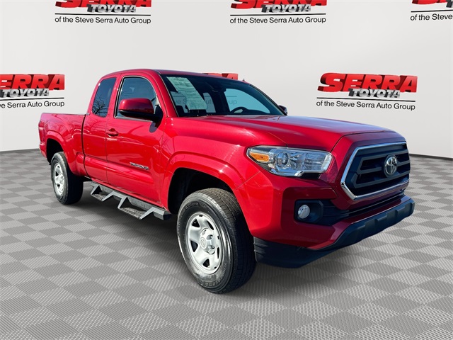 2023 Toyota Tacoma SR5's photo