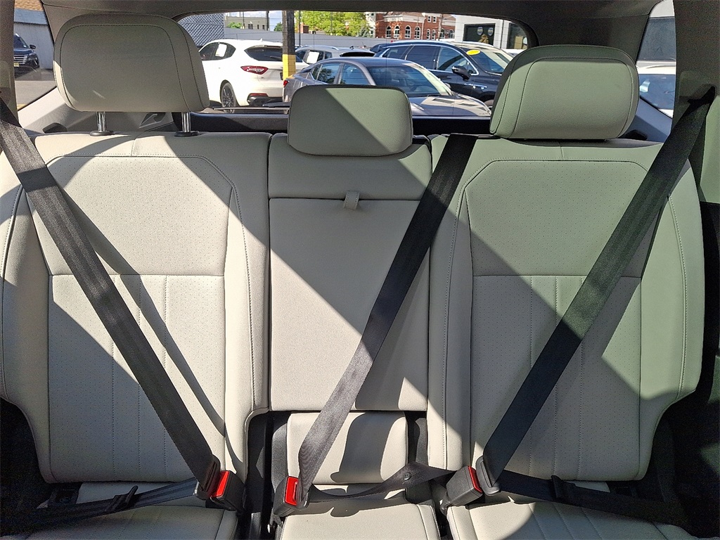 2022 Volkswagen Tiguan SE photo 17