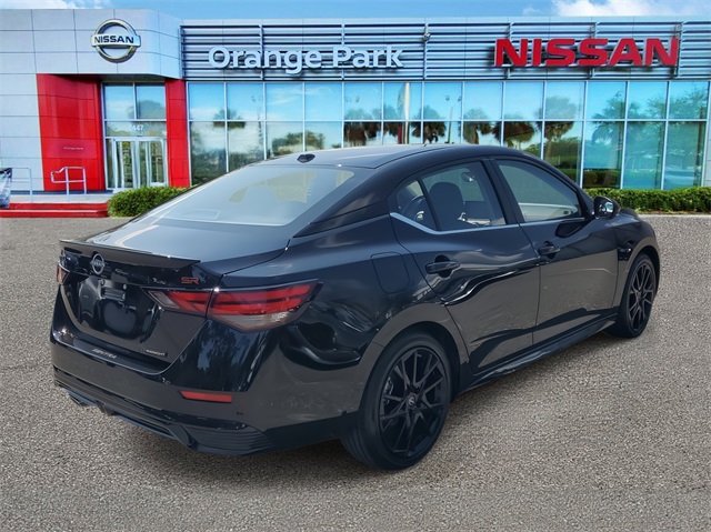 2025 Nissan Sentra SR Midnight Edition photo 2
