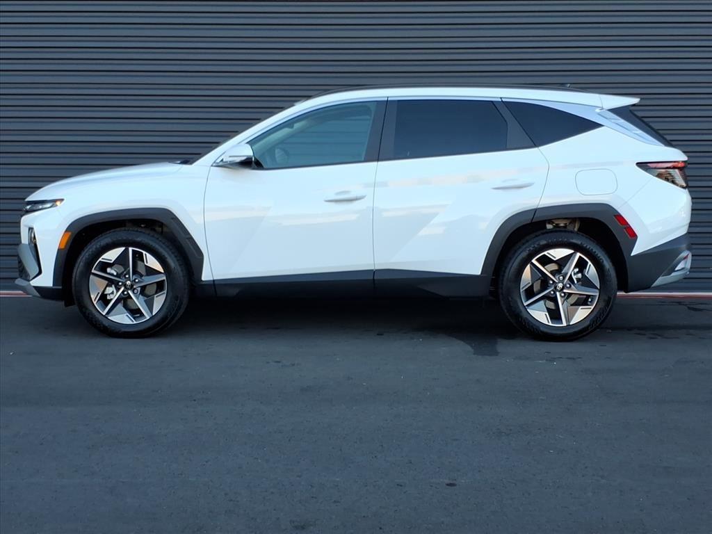 2025 Hyundai Tucson SEL Convenience photo 2