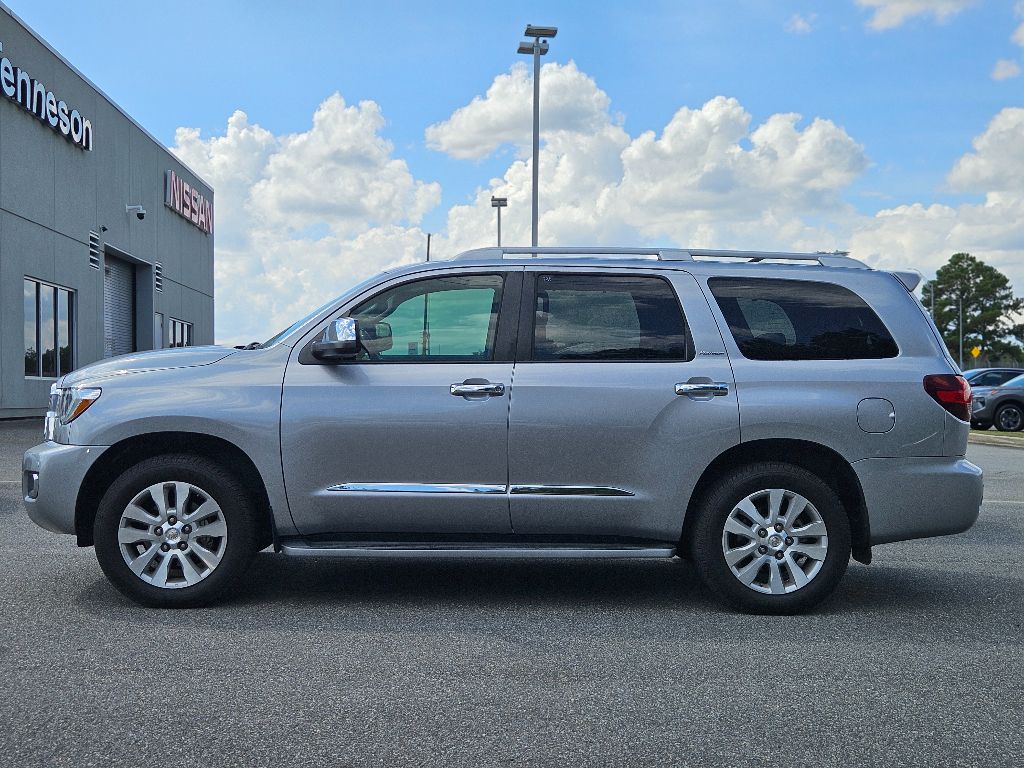 2019 Toyota Sequoia Platinum photo 2