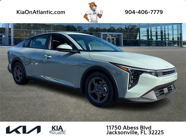 2025 Kia K4 LXS's photo
