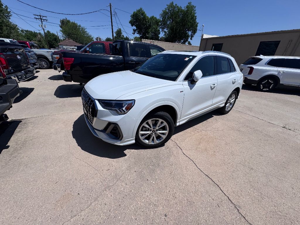 2024 Audi Q3 S line Premium photo 5