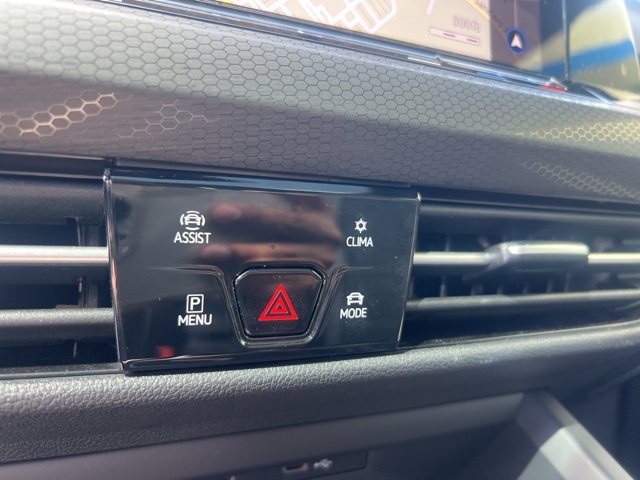 2022 Volkswagen Golf GTI Autobahn photo 20