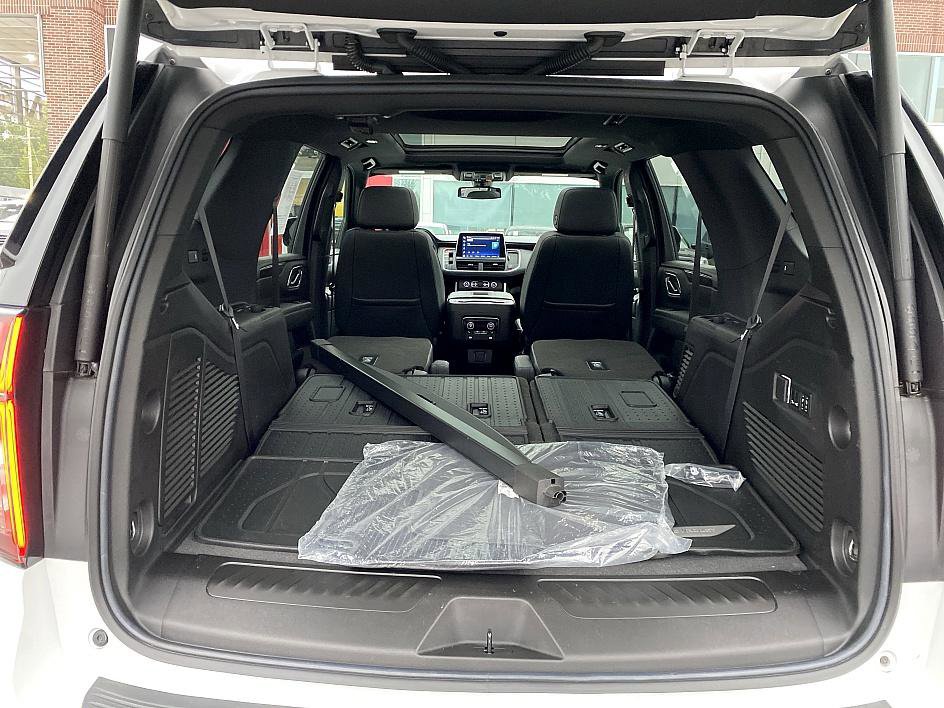 2022 Chevrolet Tahoe LT photo 24
