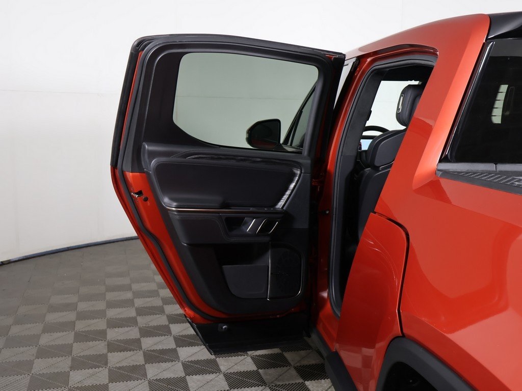 2022 Rivian R1T Adventure photo 16