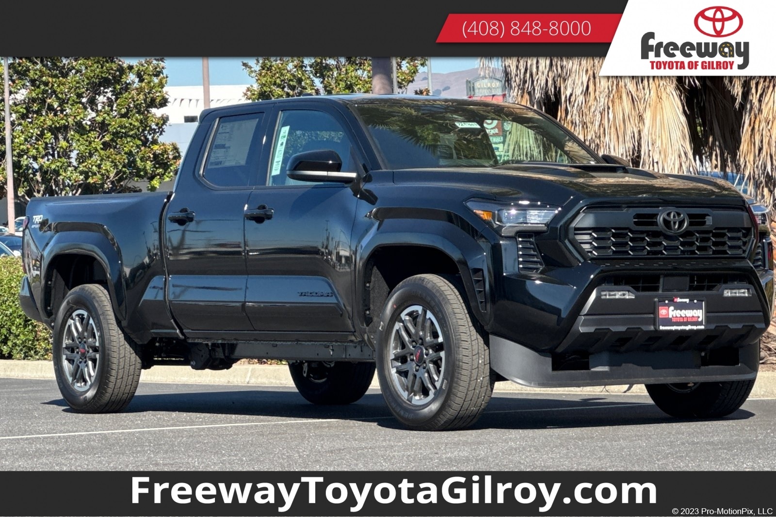 2025 Toyota Tacoma TRD Sport's photo