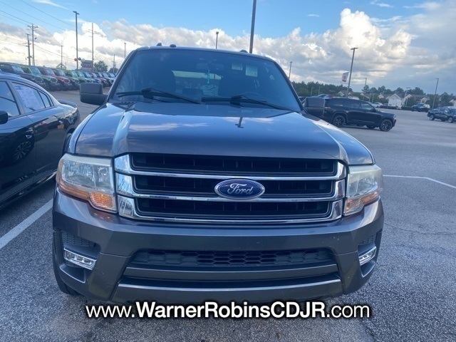 2016 Ford Expedition XLT photo 2