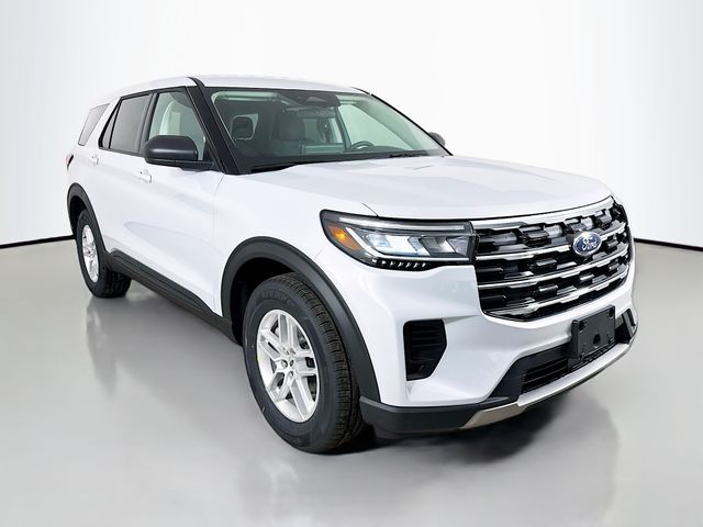 2026 Ford Explorer Active's photo