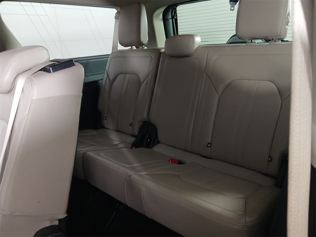 2024 Ford Expedition MAX Limited photo 17