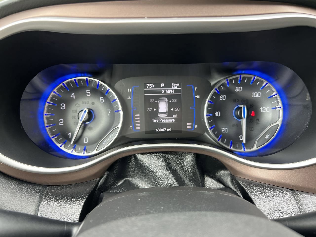 2022 Chrysler Voyager LX photo 30