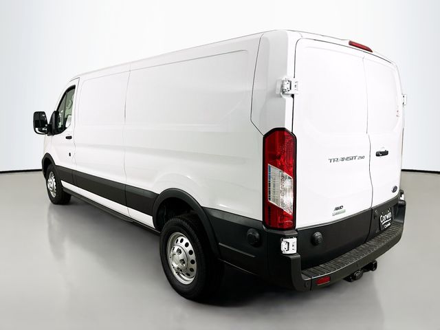 2025 Ford Transit photo 4