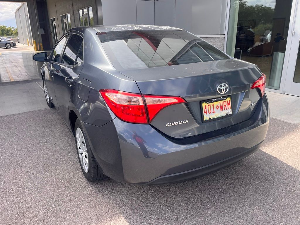 2019 Toyota Corolla L photo 3