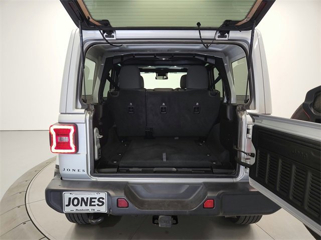 2024 Jeep Wrangler Sahara photo 27