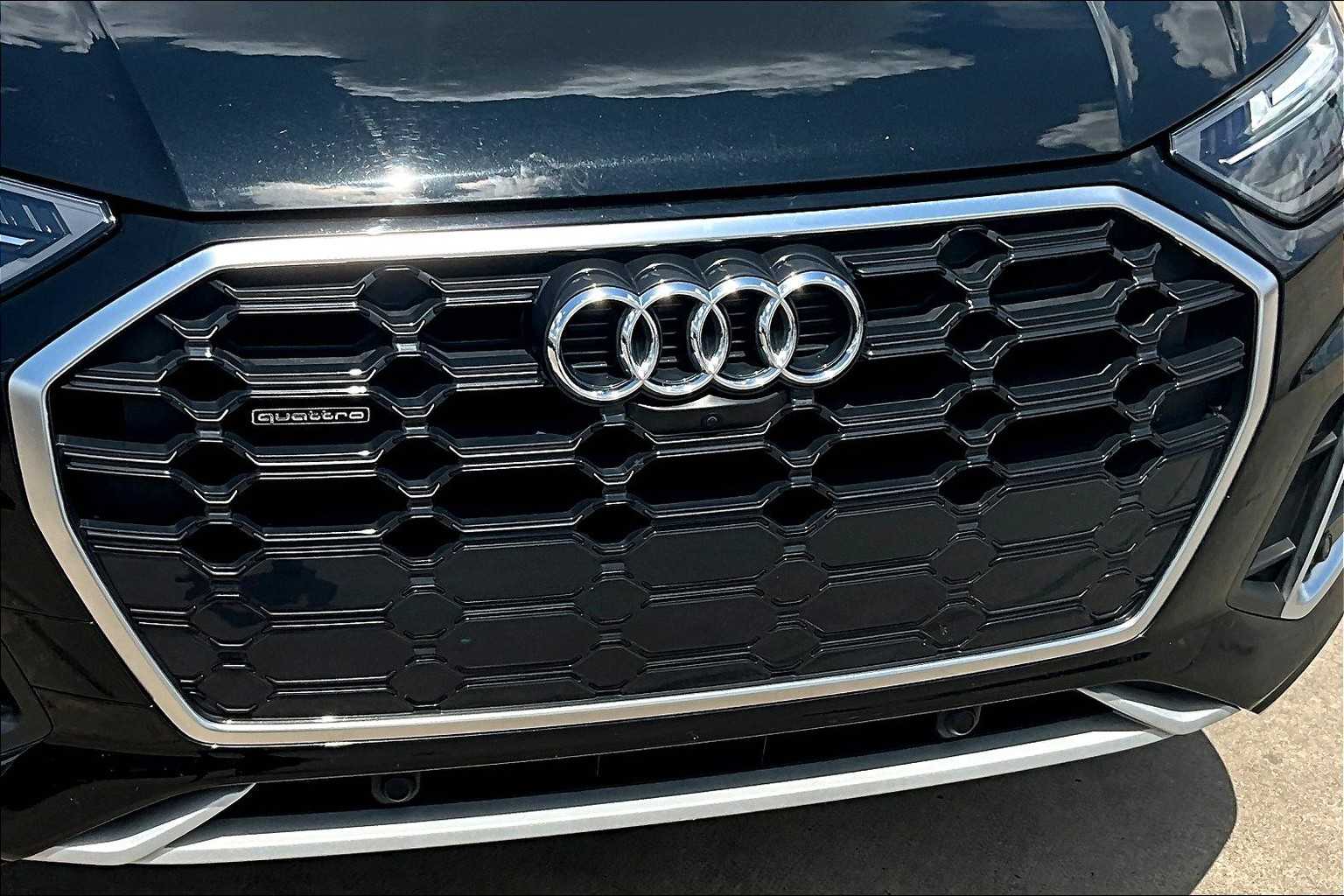2024 Audi Q5 S line Premium Plus photo 29
