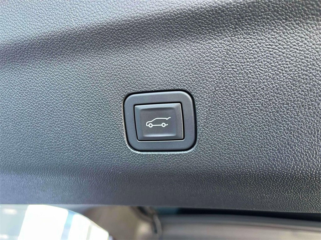 2024 Gmc Yukon XL SLT photo 19