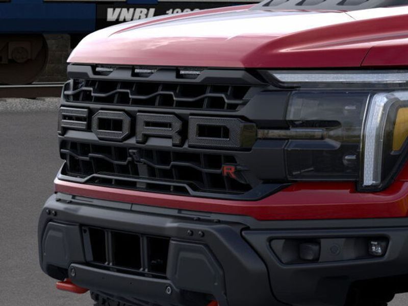 2025 Ford F-150 Raptor photo 10