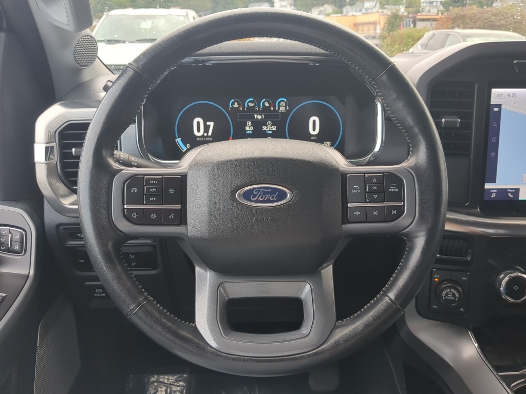 2023 Ford F-150 Lariat photo 2