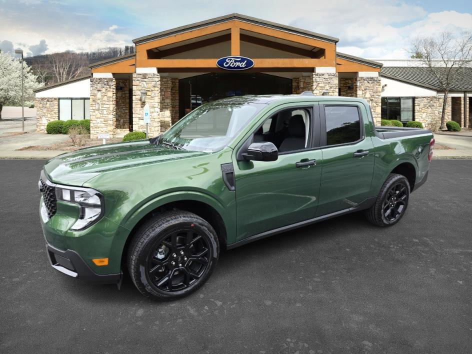 2025 Ford Maverick XLT's photo