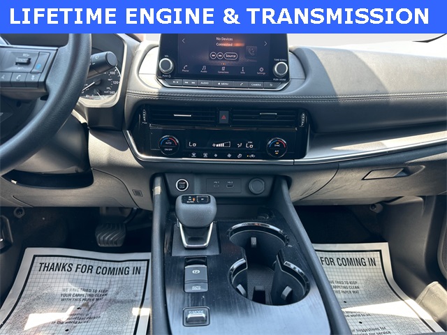 2023 Nissan Rogue SV photo 11